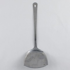 18/0 Stainless Steel Wok Spatula W/ Long Handle Made in China Used Condition