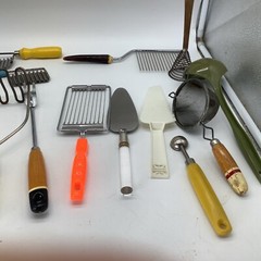 Lot Of 17 Wood Plastic Lucite Farmhouse Kitchen Utensils Masher Spatula Vintage