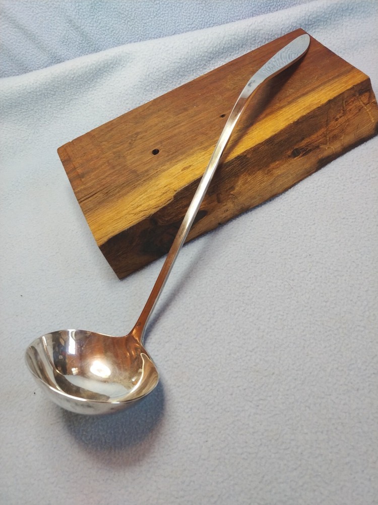 My Estate Sale! Reed & Barton 15″ Silver Plated Ladle Freshly Polished, Exc Cond
