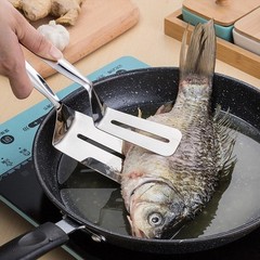 2Pcs Steak Clamp Kitchen Stainless Steel Tool Food Clip Bread Meat BBQ Cooking