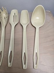 7 pc VTG King Kraft Nylon Plastic Kitchen Utensils Cooking Spoons Tan Lot USA