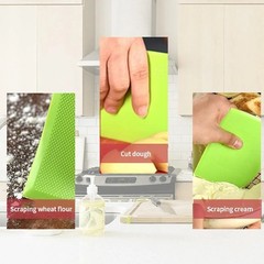 Plastic Cake Spatula &Dough Knife–Smooth Butter Scraper, Essential Baking Tool