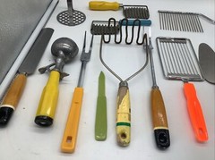 Lot Of 17 Wood Plastic Lucite Farmhouse Kitchen Utensils Masher Spatula Vintage