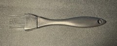 New Out Of box Silver Armadillo Premium Chef Scissors + Silicone Basting Brush
