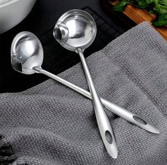 Stainless Steel Oil Separator Soup Ladle, Kitchen Fat Skimmer – Grease Strainer