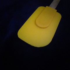 13.5″ Yellow Wooden Spatula – Heat Resistant to 450 Fahrenheit – Unbranded
