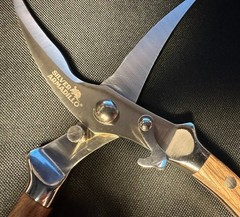 New Out Of box Silver Armadillo Premium Chef Scissors + Silicone Basting Brush