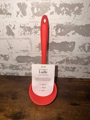 New with Tags! Get It Right GIR Ultimate Ladle Silcone – RED – BPA & BPS Free