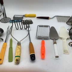 Lot Of 17 Wood Plastic Lucite Farmhouse Kitchen Utensils Masher Spatula Vintage