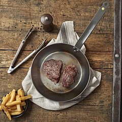 De Buyer Mineral B Round Carbon Steel 8″ Fry Pan, Naturally Nonstick, Oven safe