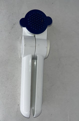 Garlic Crusher Press Cleaner Tool Compressor Vintage Tupperware