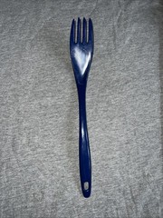 Vintage Melamine Ware Blue Kitchen Utensil Fork Serving China 809 Rare 4 Prong