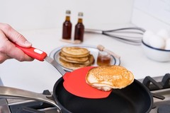 Silicone Pancake Spatula | Wide Beveled Edge Flipper With Stainless Steel Curved