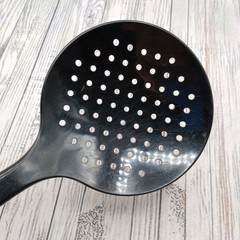 Vintage Ultratemp Black Round Slotted Holes Serving Spoon 2118 Robinson Knife