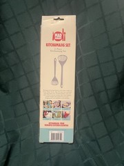 Mad Hungry Kitchamajig 2-Piece Set. NIB & Gray, Red or Aqua Colors
