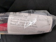 Pampered Chef BBQ BASTING Bottle & Brush #2704 Barbecue Silicone RED 12 In GRILL