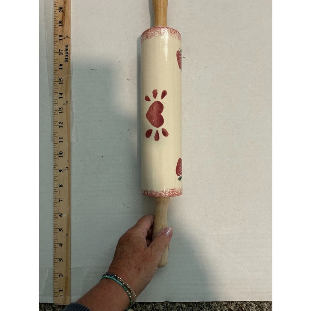Loomco China Glazed Ceramic Rolling PinHearts And Apples