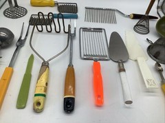 Lot Of 17 Wood Plastic Lucite Farmhouse Kitchen Utensils Masher Spatula Vintage