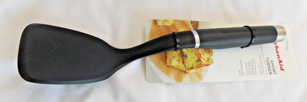 KitchenAid Short turner spatula 2″ by 2 3/4″ dishwasher safe NEW
