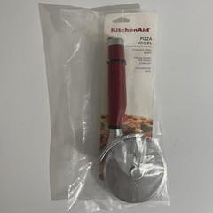 KitchenAid Stainless Steel Red Pizza Wheel With Finger Guard Brand New