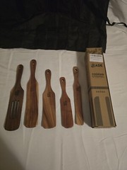5PCS Wooden Spurtles Set, Non-Stick Natural teak Wood Spatulas Comes With Apron