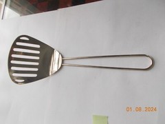 Lightly Used Fryer Scoop, 8 Slot, 10″, Scoop #1, Marked China-N