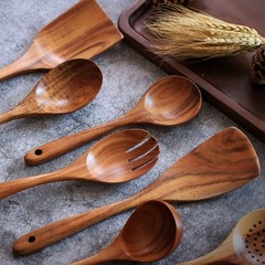 Non-Stick Wooden Kitchen Utensil Set – 7 Natural Teak Tools for Cooking