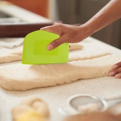 Dough Cutter Dual Sided Flexible Plastic Bowl Scraper for Bread Pizza Pastry