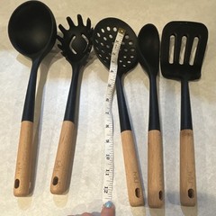 MIU 5-Piece Cooking Utensil Set Black Brown Wood Handle Ladle Pasta Spoon