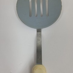 Vtg Bonny Nylon Round Wide Slotted Spatula Turner Flipper Blue Plastic