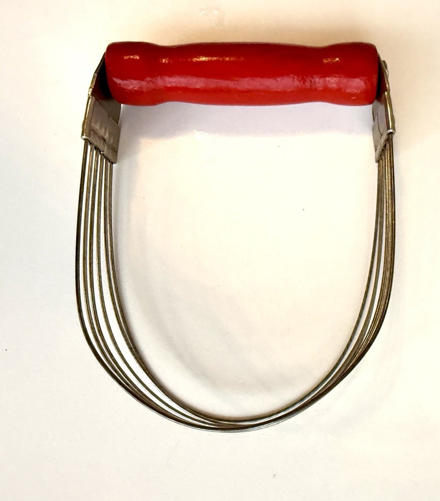 Vintage ANDROCK Wire Pastry Blender Dough Cutter Red Wood Handle Made in USA
