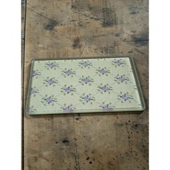 TEMP-TATIONS by Tara Trellis 1.0qt Cassarole Dish with lid, trivet, and Rack