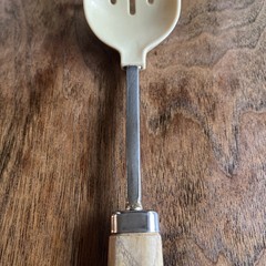 Vintage Unbranded Almond Cream Nylon Slotted Spoon Wood Riveted Handle 12”