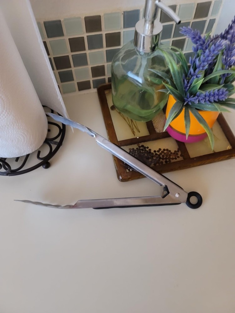 16 Inches Stainless Steel Kitchen Tongs Extra Long Locking BBQ Grill Food Server