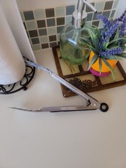16 Inches Stainless Steel Kitchen Tongs Extra Long Locking BBQ Grill Food Server
