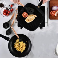 Non-Stick Silicone Cooking Utensils Set, 5 Pcs with Wooden Handle, Heat (Black)