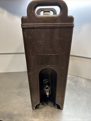 CAMBRO 500LCD 4.75 Gallon Hot & Cold Beverage Dispenser. BROWN