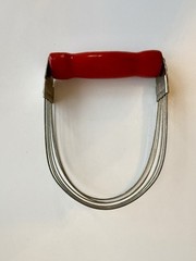 Vintage ANDROCK Wire Pastry Blender Dough Cutter Red Wood Handle Made in USA