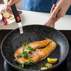 Silicone Wide Slotted Spatula Non-Stick Egg Pancake Turner Heat Resistant Black