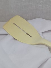 Foley Vintage Off White Nylon Plastic single Slotted Spatula 11.5″