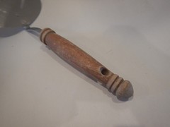 VTG Slotted Wide Round Chrome Spatula Metal Turner Wood Handle Short 11″ Long