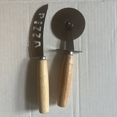 Curved Pizza Knife And Round Pizza Cutter Set Of 2 Stainless Steel Wood Handles