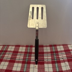 VTG UNBRANDED STAINLESS STEEL USA Pink Flowers SHORT HDL SLOTTED SPATULA 11”