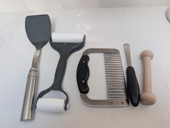 Pampered Chef Kitchen Tools Lot of 5