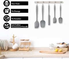 Complete Set of 5 BPA-Free Silicone Spatulas – Dishwasher Safe & Functional