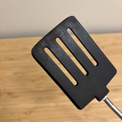 Vintage Ekco-Like Black White Plastic Slotted Spatula Turner Utensil Unbranded