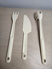 Vintage Tupperware Cooking Utensils Lot Set Of 3 Cream Plastic Pasta Spoon Knife