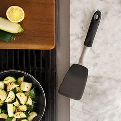 Di Oro Chef Series Standard Flexible Silicone Turner Spatula 600f Heat Resistant