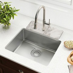 Kitchen Sink Splash Guard 1 PC 30 Inch Sink Faucet Mat Splash Guard for Bathr…