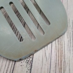 Vtg Bonny Nylon Slotted Wide Round Spatula Pancake Turner Blue White FLAWS READ